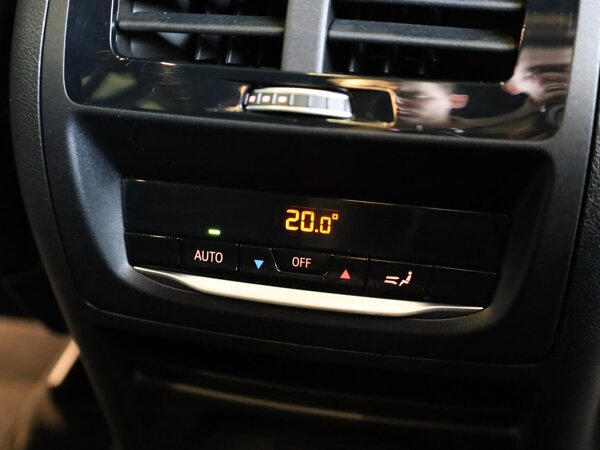 Automatische airconditioning 2-zone Automatische airconditioning 2-zone