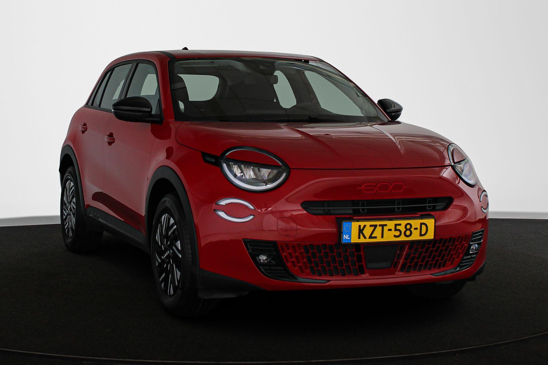 Fiat 600e RED 54 kWh - Afbeelding 2