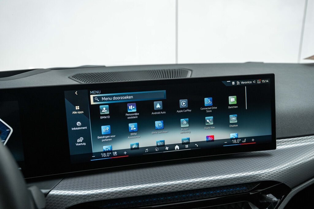 BMW i4 30