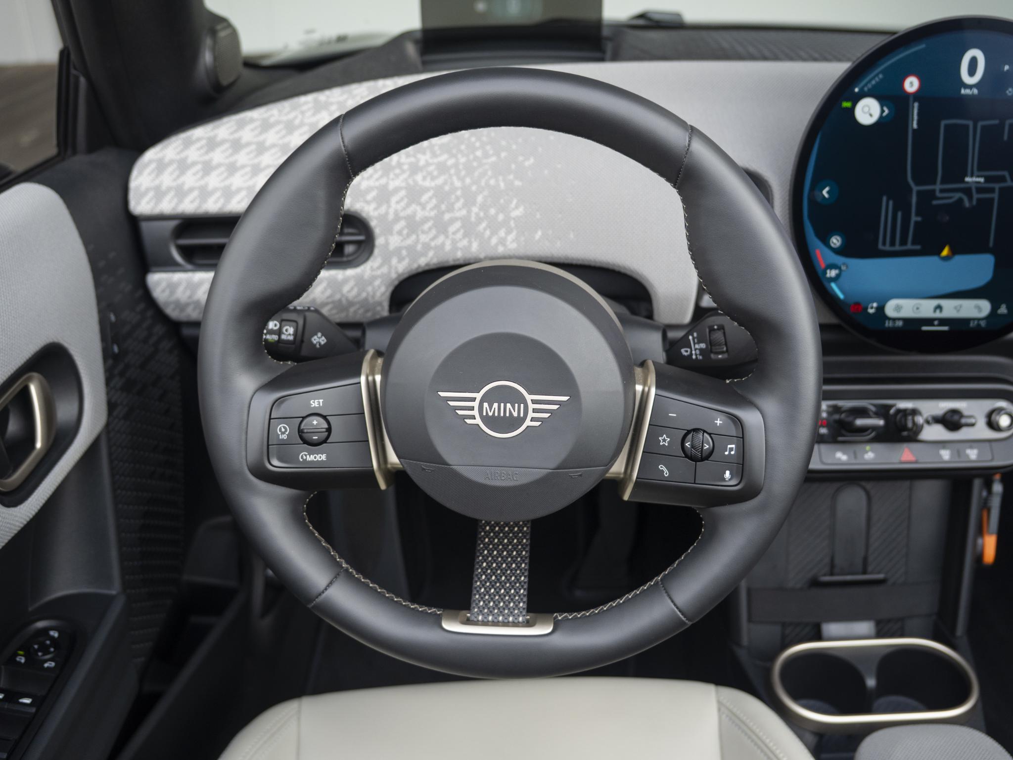 MINI Cabrio
