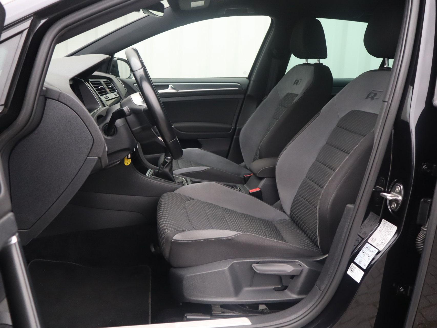 Volkswagen Golf 1.5 TSI 150pk DSG Highline Business R - Afbeelding 4
