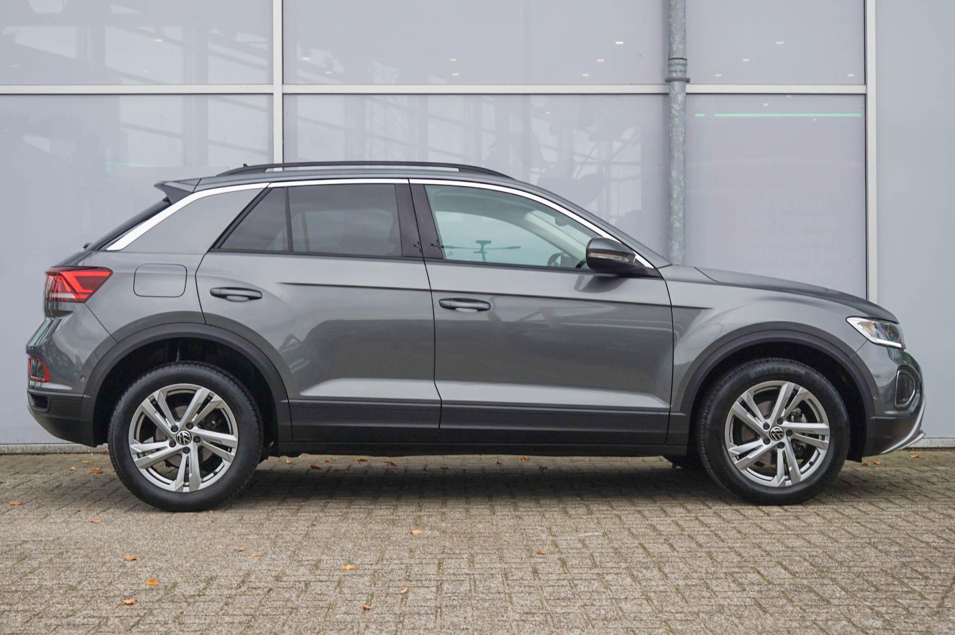 Volkswagen T-Roc 1.0 TSI 110pk Life 75 Edition - Afbeelding 3