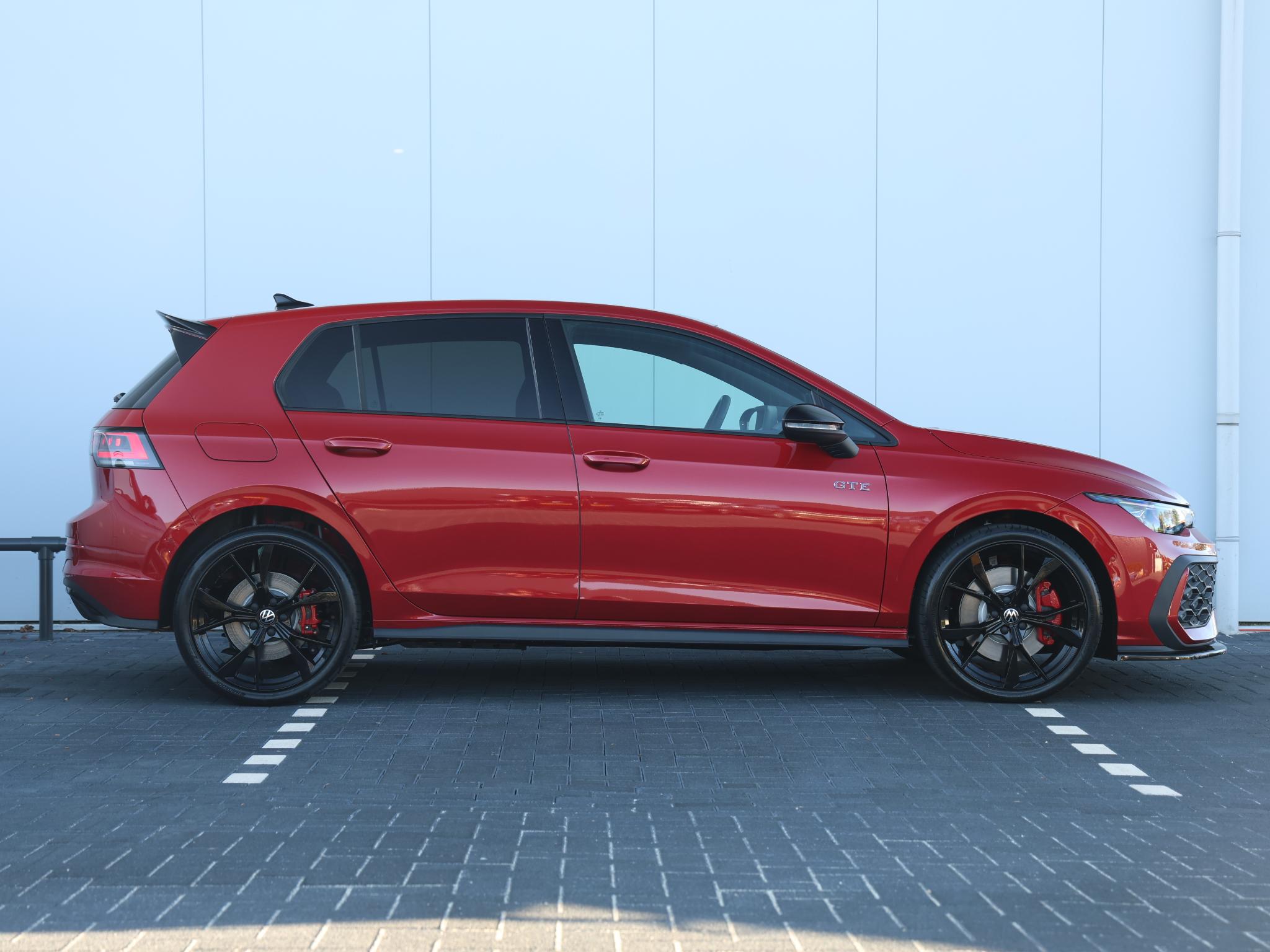 Volkswagen Golf GTE 1.5 eHybrid 272pk
