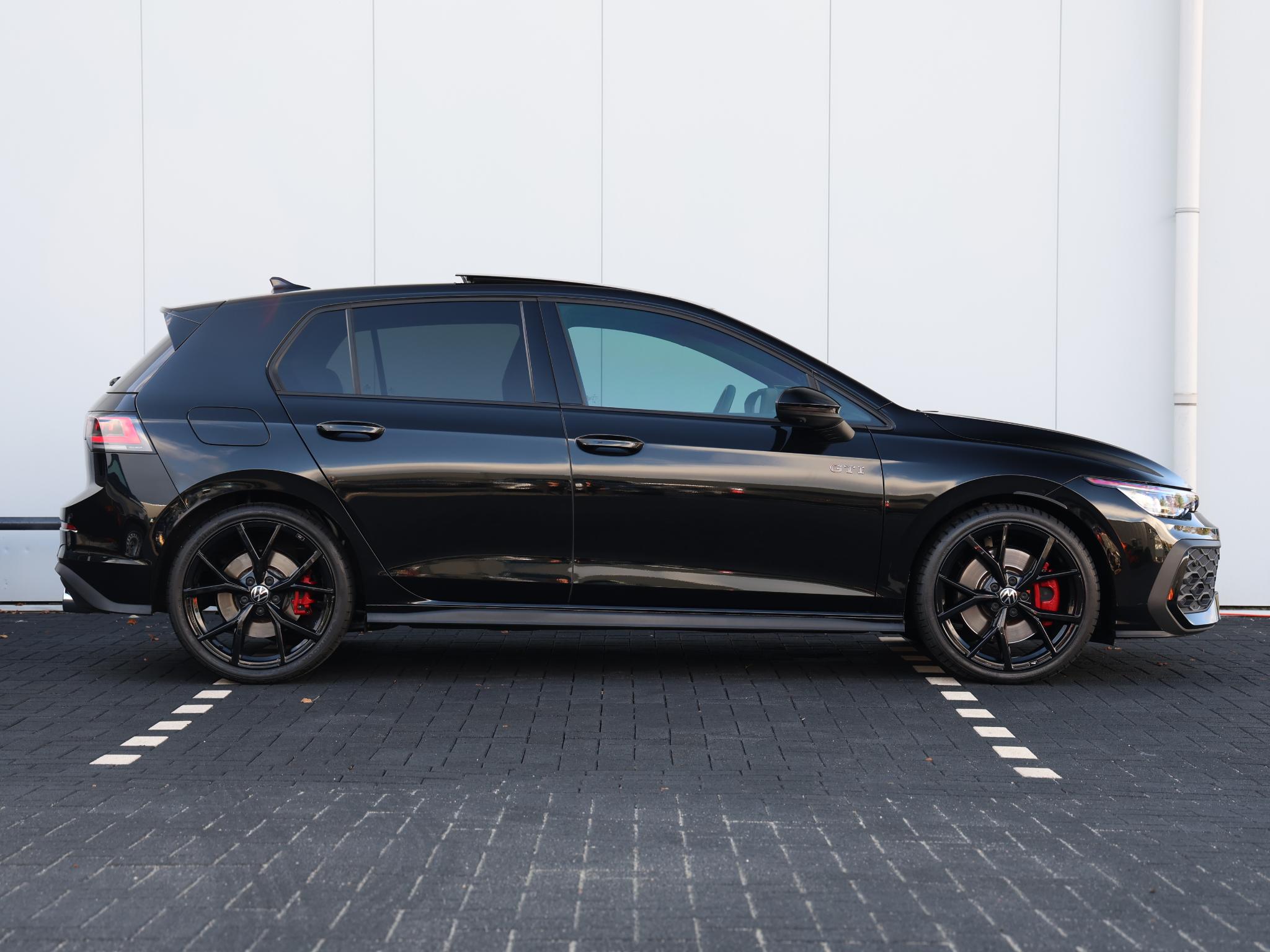 Volkswagen Golf 2.0 TSI GTI