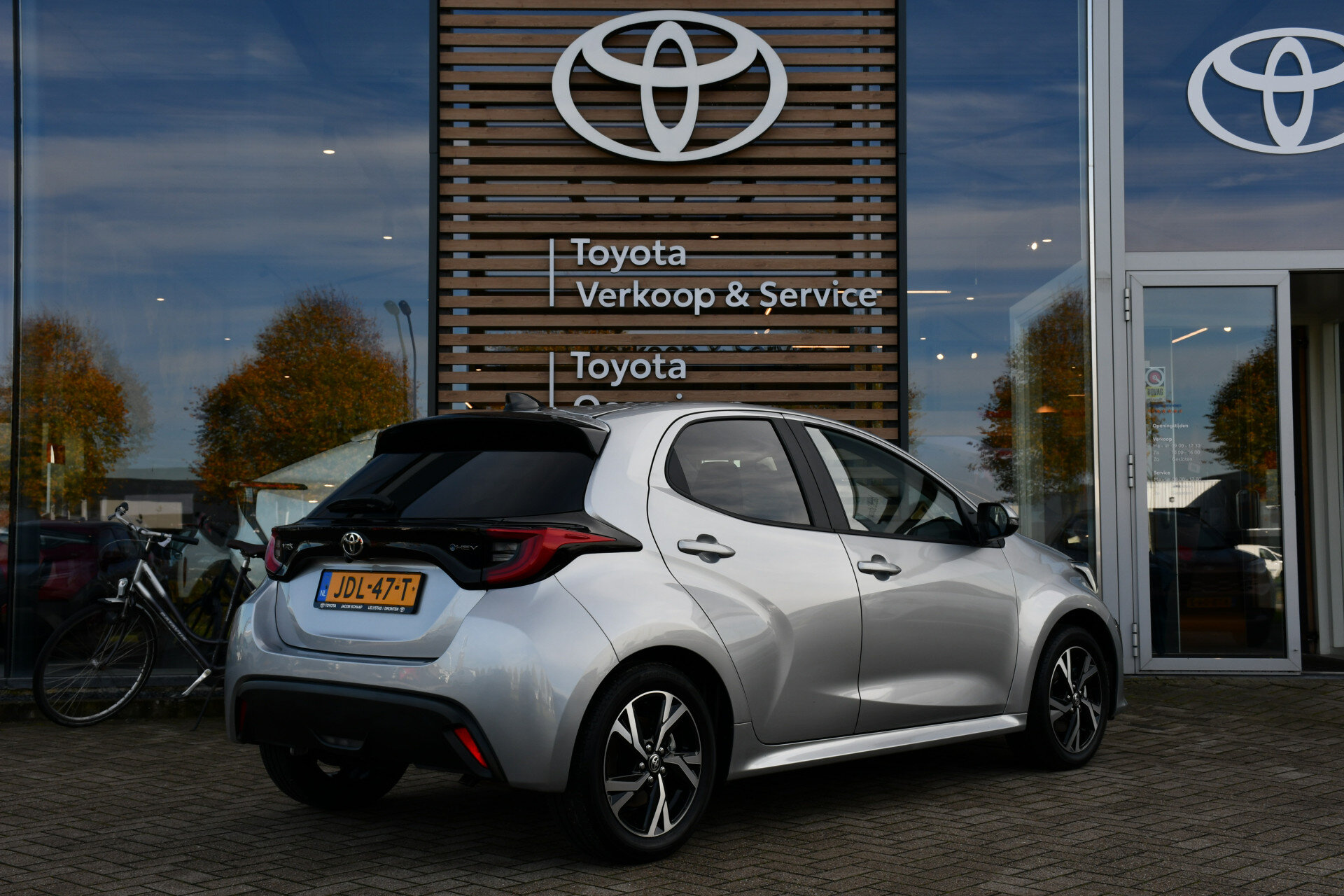 Toyota Yaris 1.5 Hybrid 115 Dynamic Automaat 116pk - Afbeelding 3