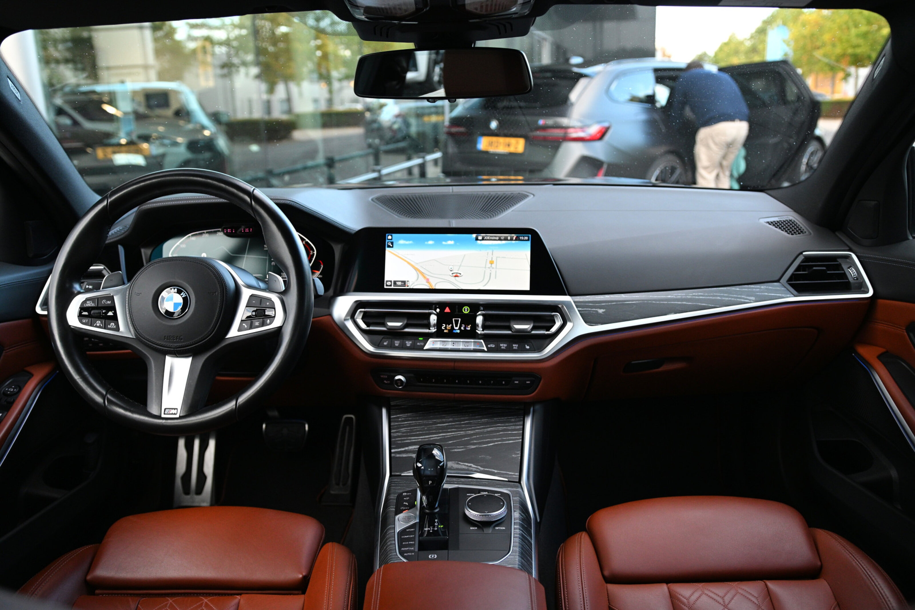 BMW 3 Serie 330i xDrive High Executive M Sport Automaat
