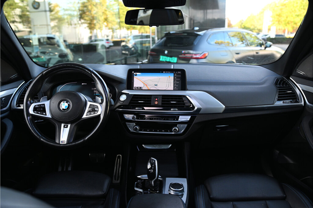 BMW X3 4