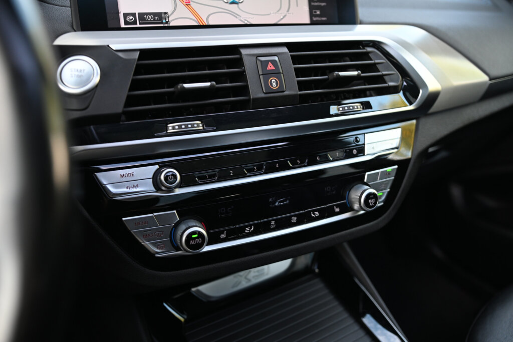 BMW X3 21