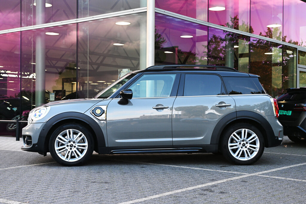 MINI Countryman 5