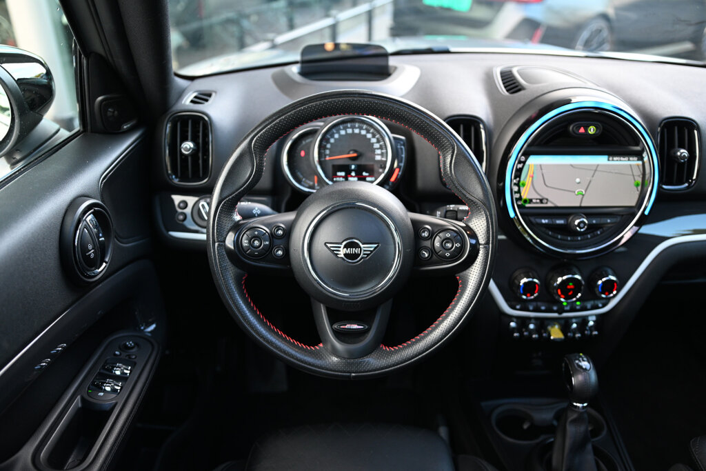 MINI Countryman 8