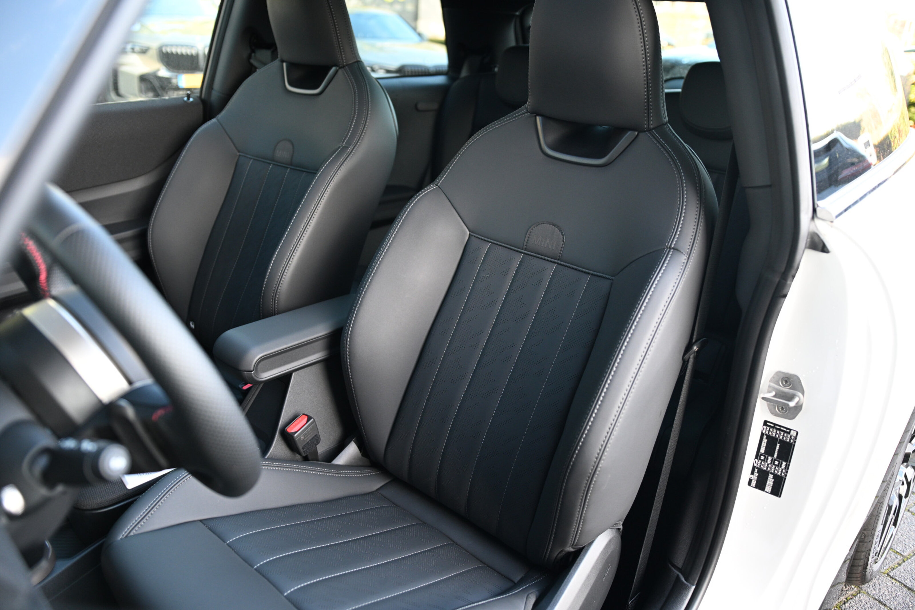 MINI 3-Deurs Hatchback Cooper S Automaat / John Cooper Works / Pakket XL