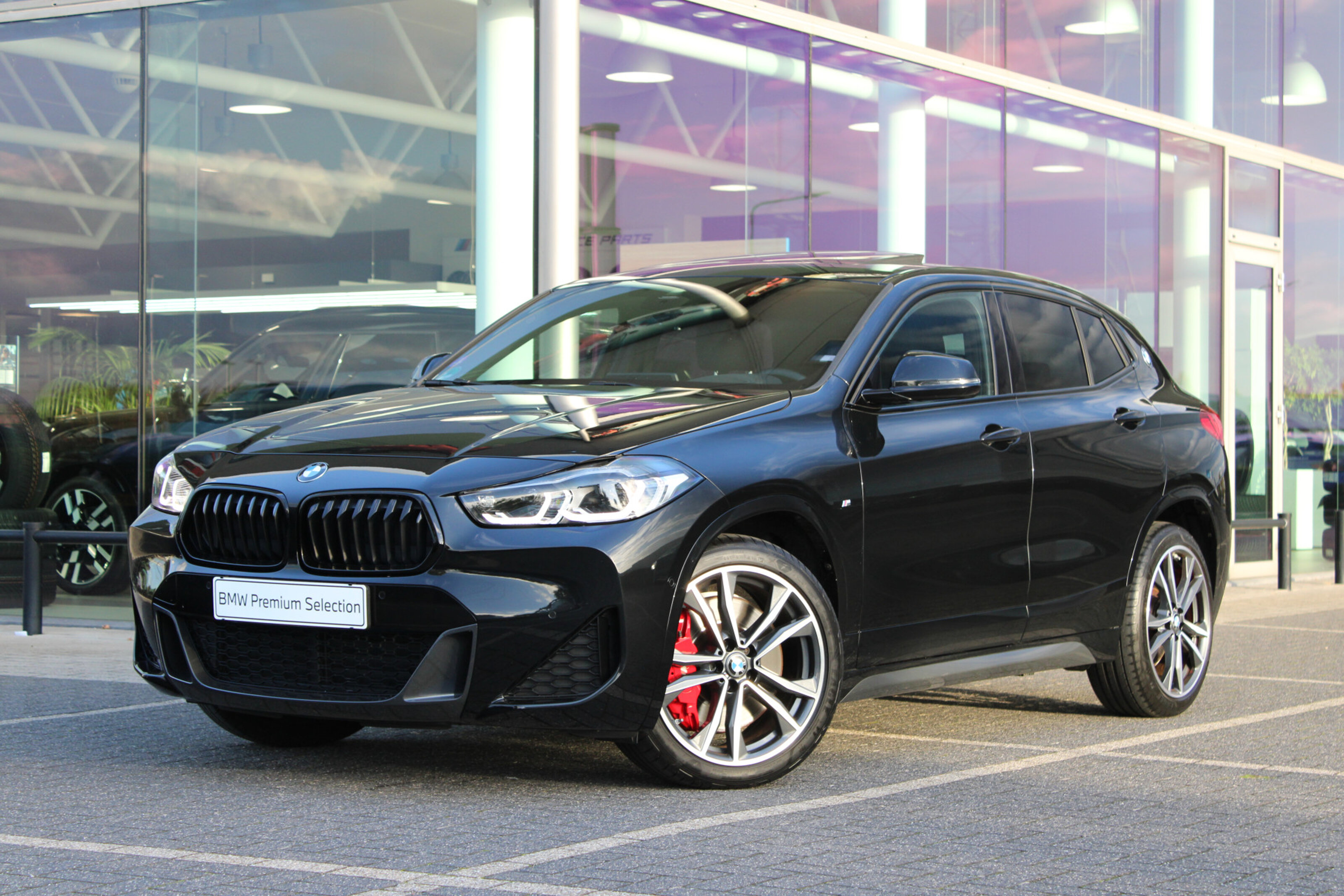 BMW X2 sDrive20i High Executive M Sport Automaat