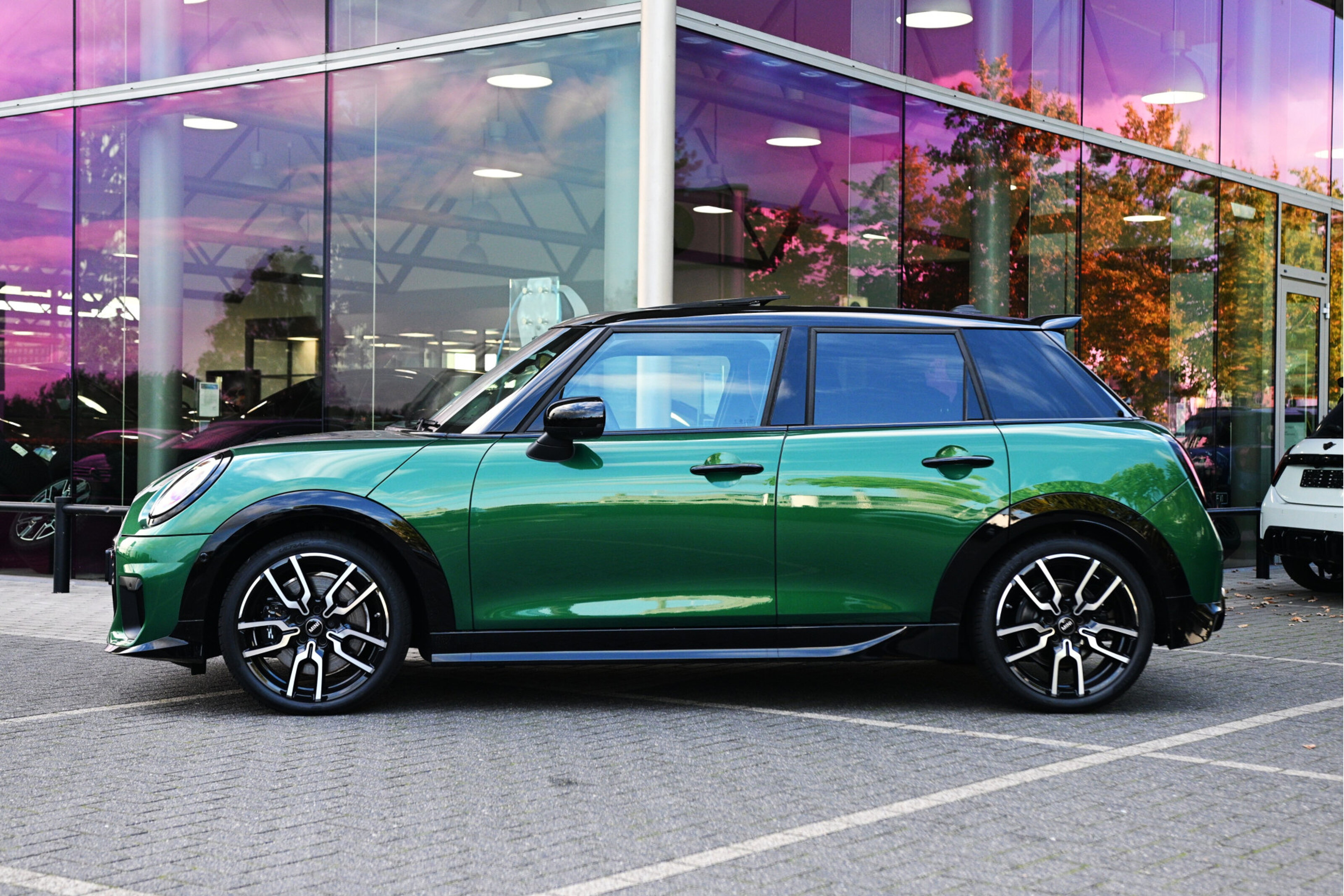 MINI 5-Deurs Hatchback Cooper C Automaat