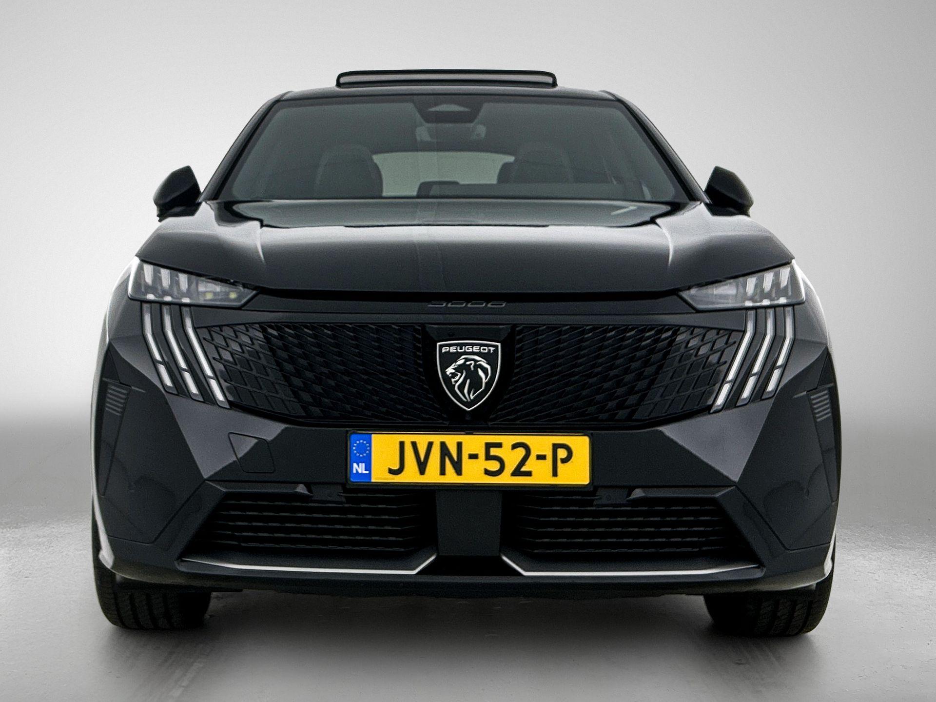 Peugeot e-3008