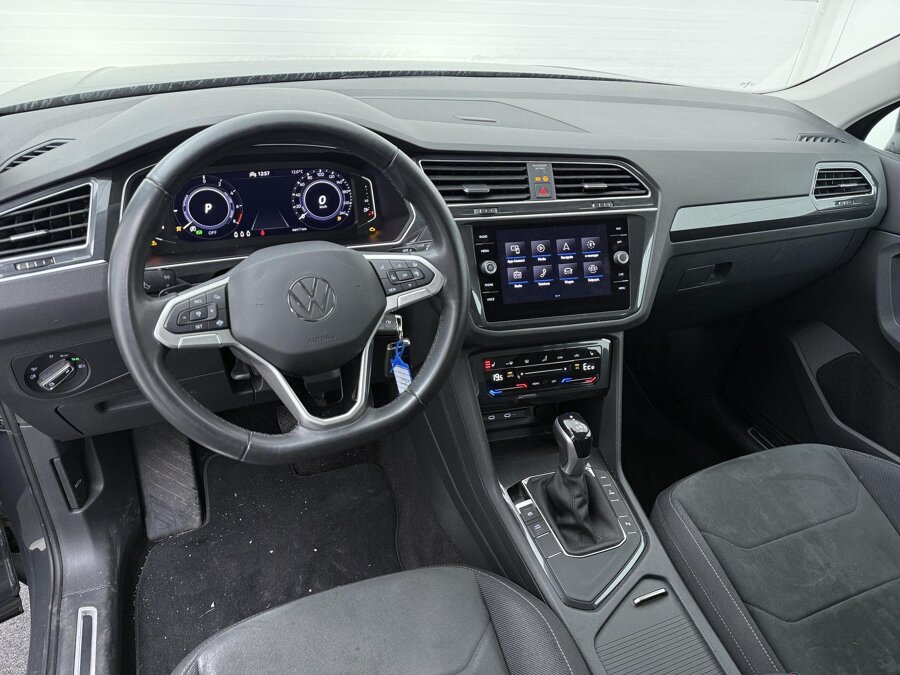 Volkswagen Tiguan 1.4 TSI eHybrid Elegance