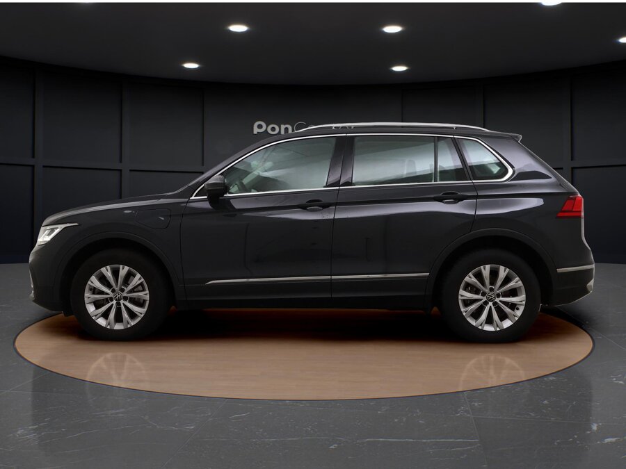 Volkswagen Tiguan 1.4 TSI eHybrid Elegance