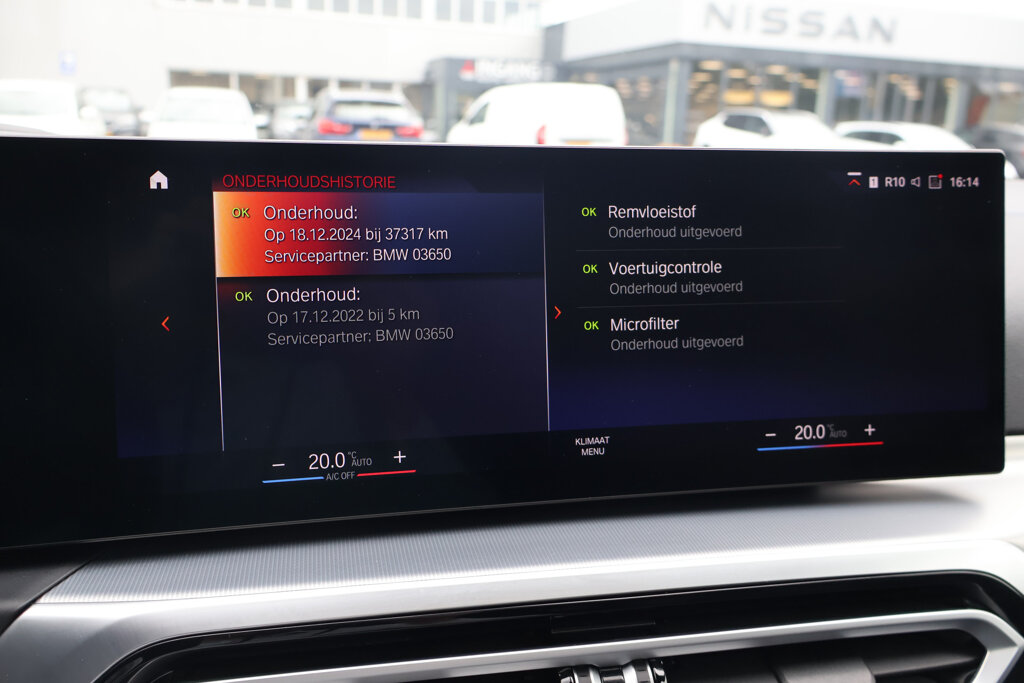 BMW i4 29