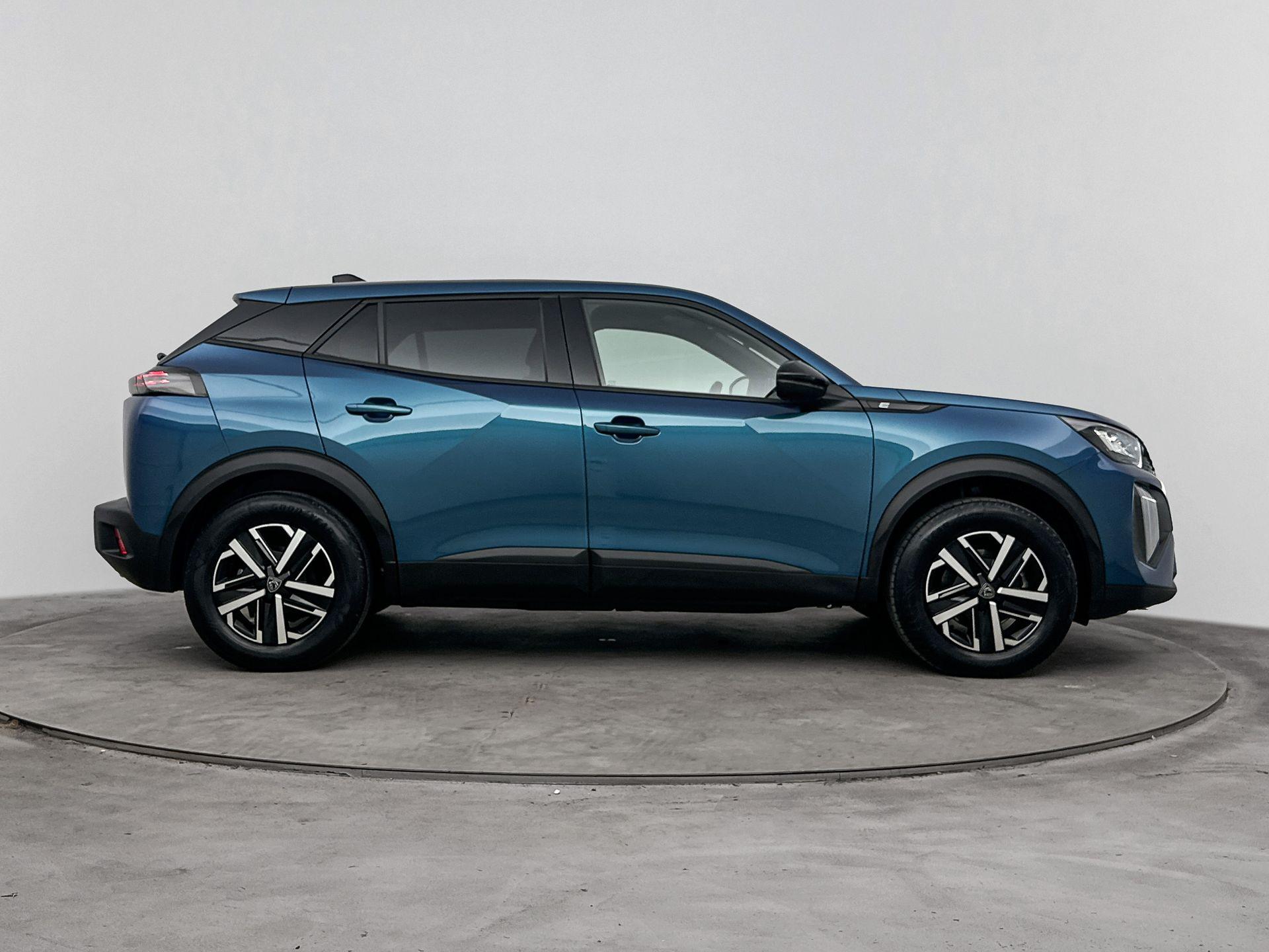 Peugeot e-2008