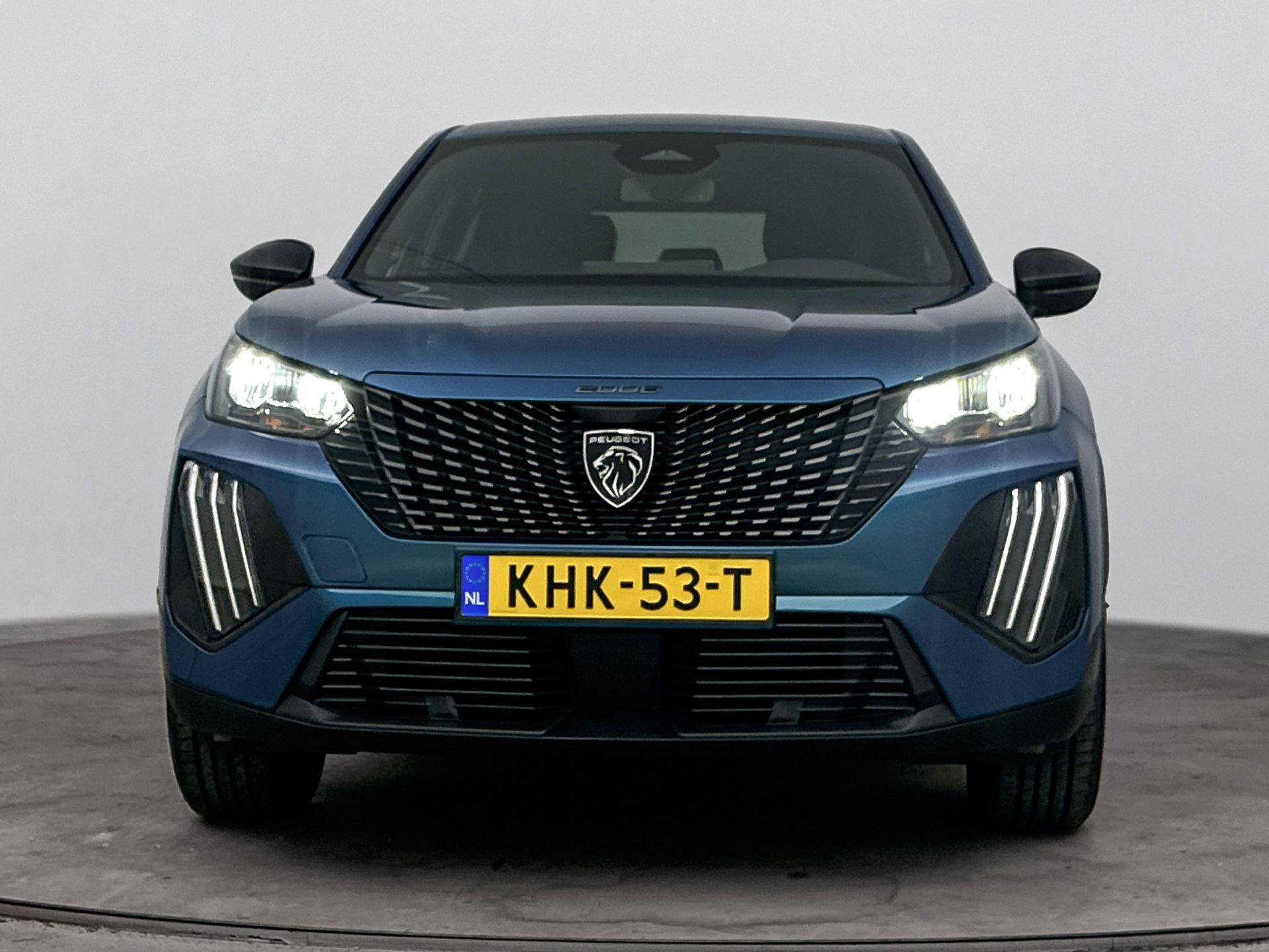 Peugeot e-2008