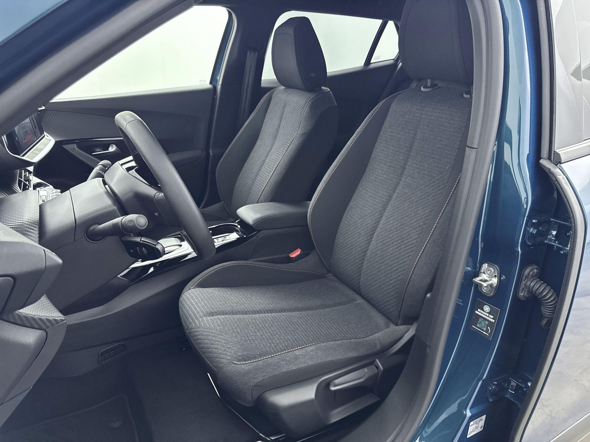 Peugeot e-2008
