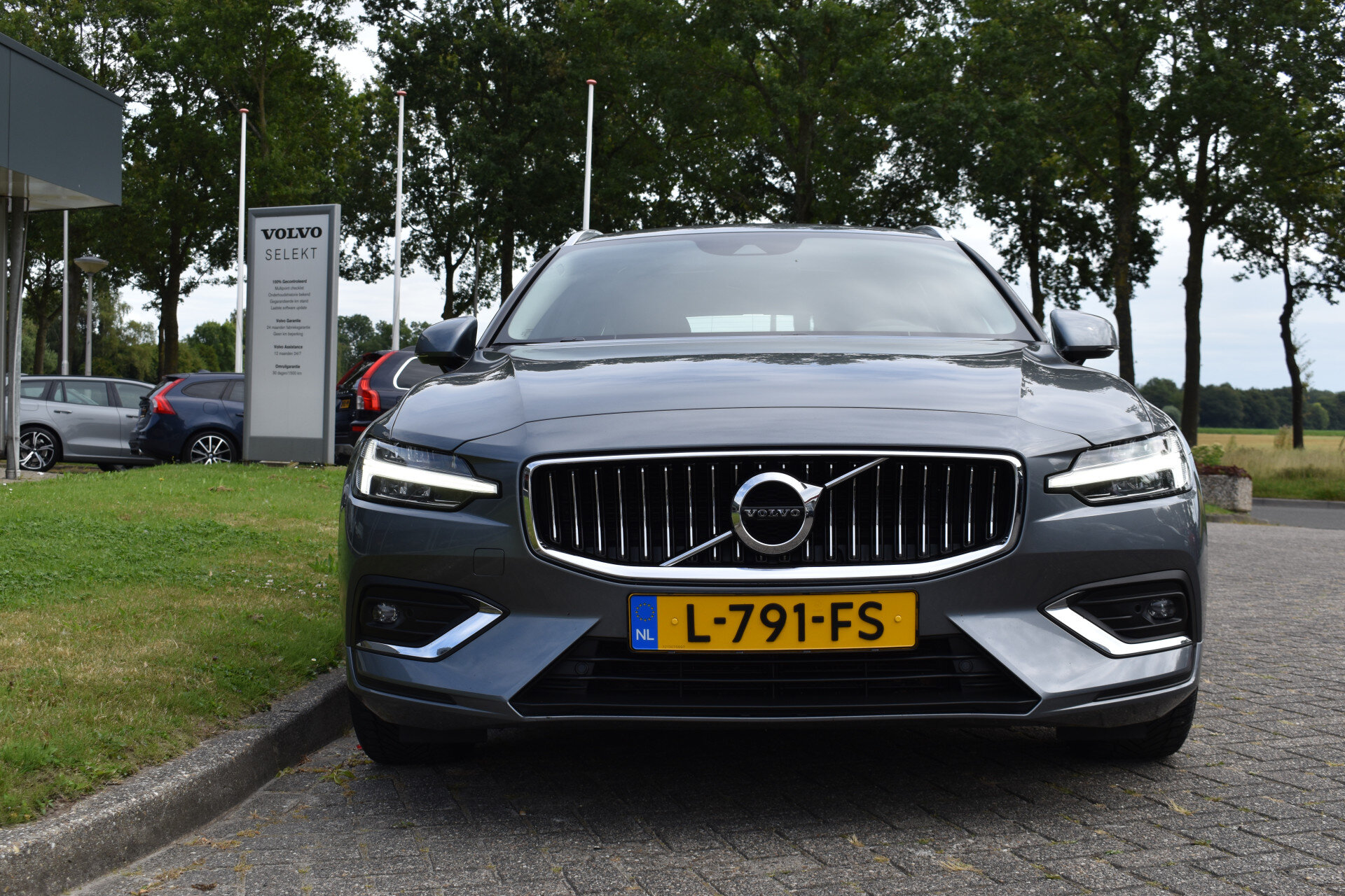 Volvo V60 B3 177PK Automaat Inscription - Afbeelding 3