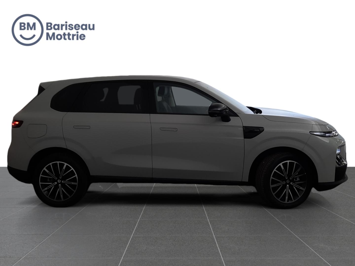 Leapmotor B10 HYBRID EV DESIGN - Afbeelding 3