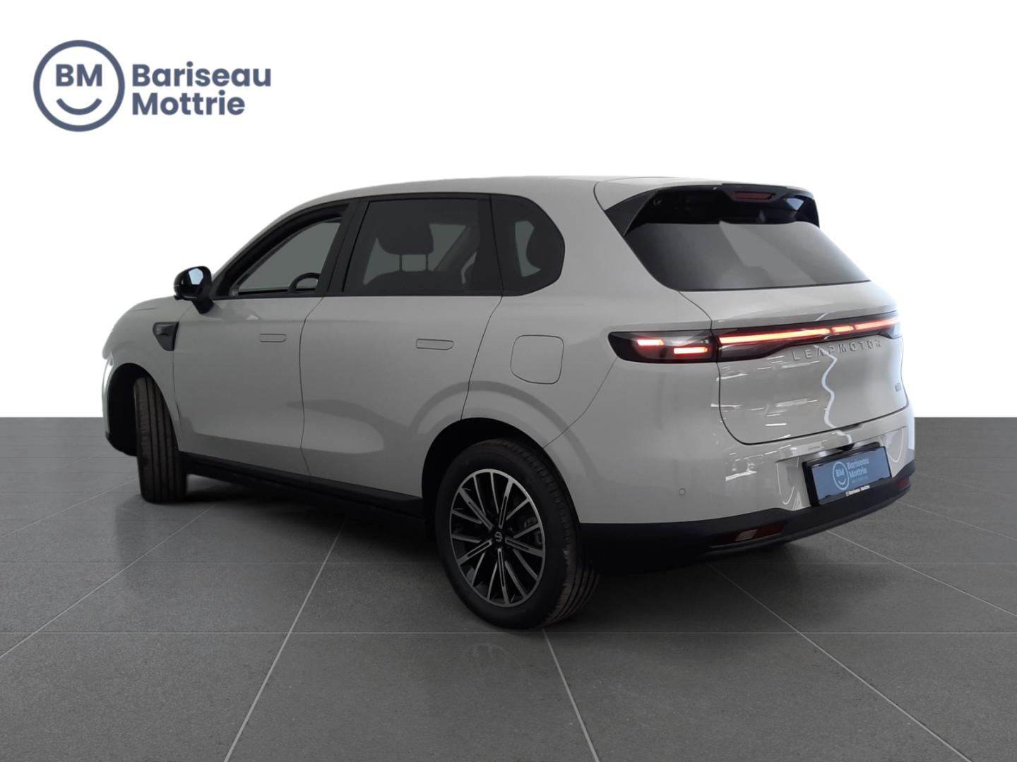 Leapmotor B10 HYBRID EV DESIGN - Afbeelding 4