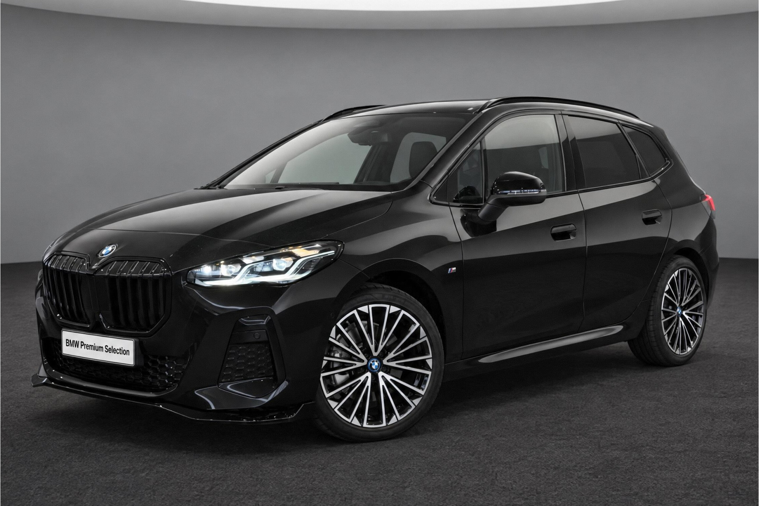 BMW 2 Serie Active Tourer 230e xDrive M Sport Automaat