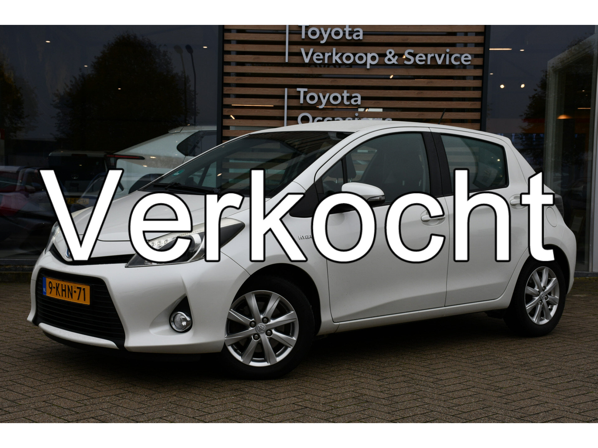Toyota Yaris 1.5 Full Hybrid Aspiration Automaat 100pk