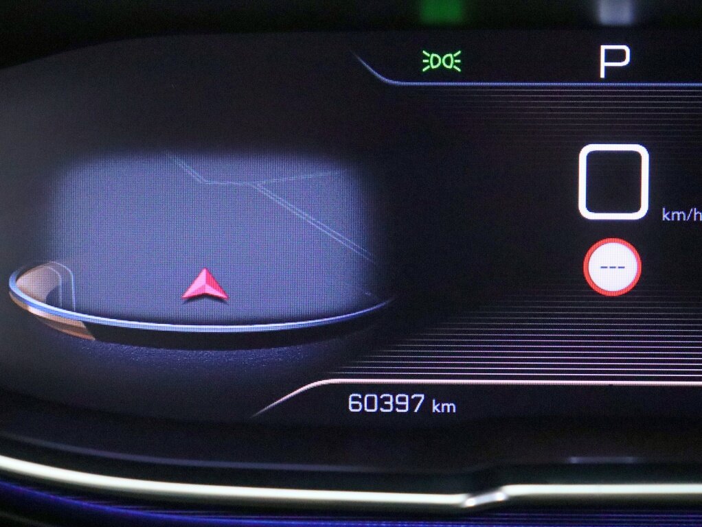 Peugeot 3008 1.2 PT Crossway | Navigatie | Stoelverwarming - Afbeelding 4
