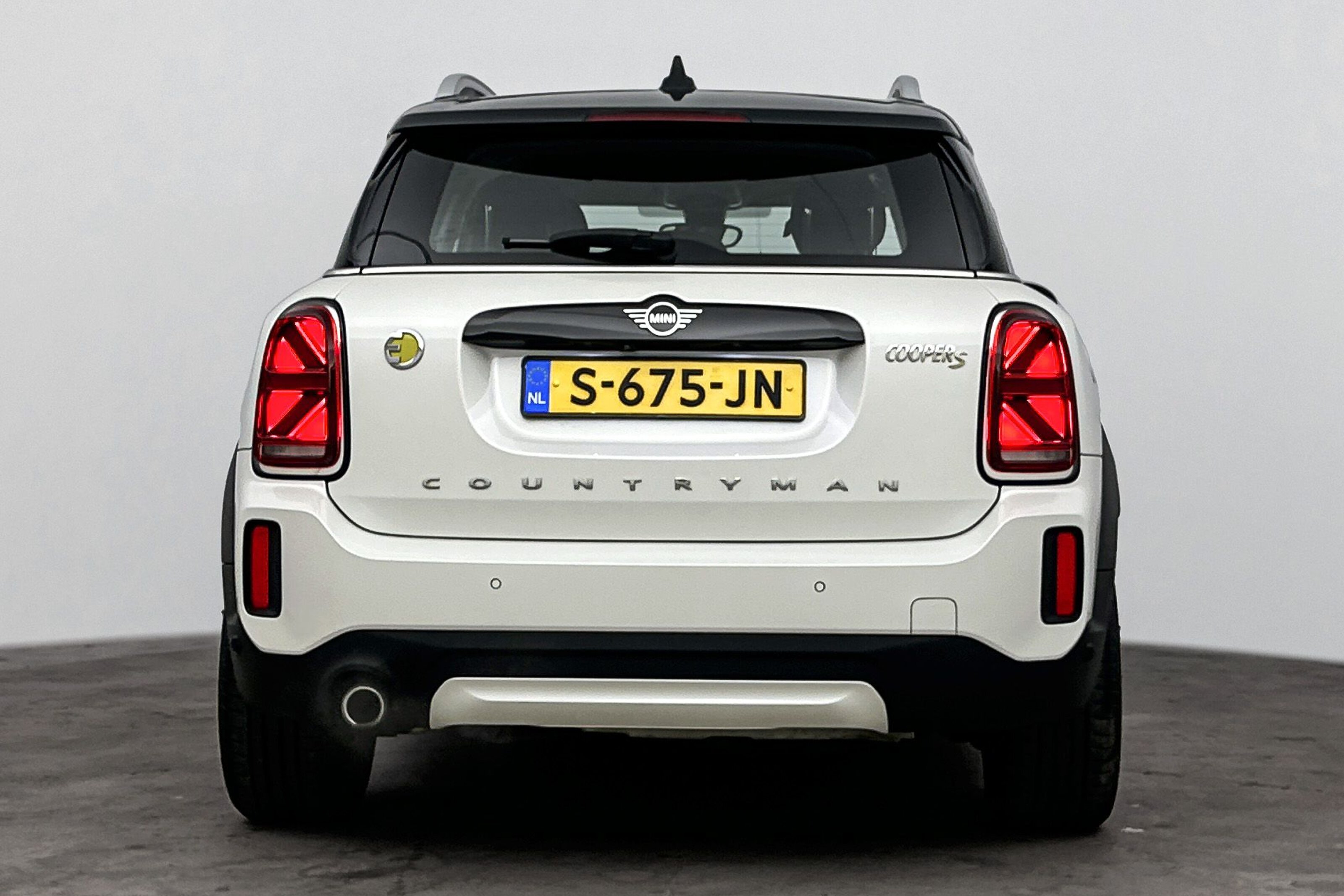 MINI Countryman Cooper SE ALL4 Classic Automaat