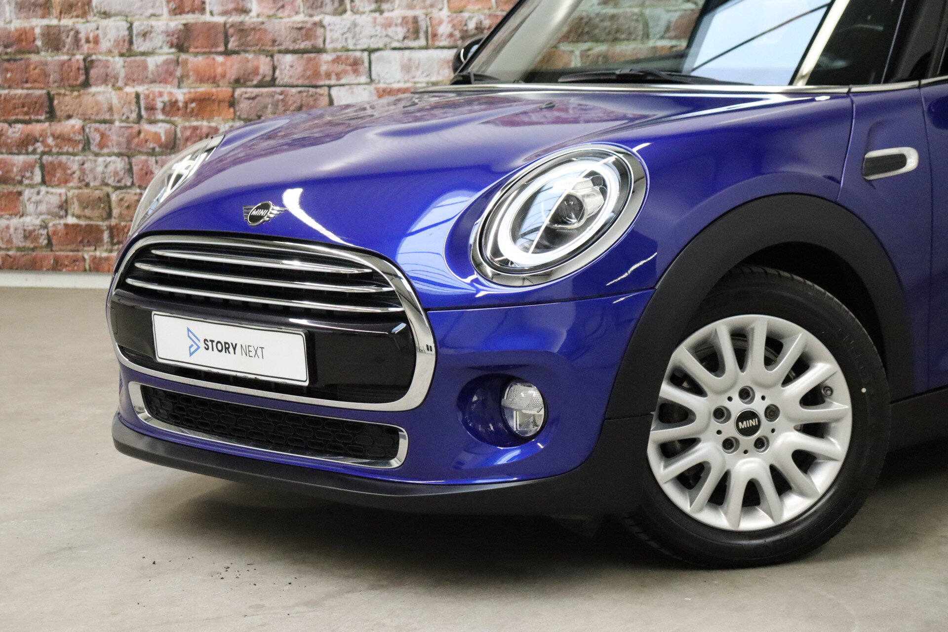 MINI Cooper Hatchback Pepper Automaat 5 deurs - Afbeelding 2