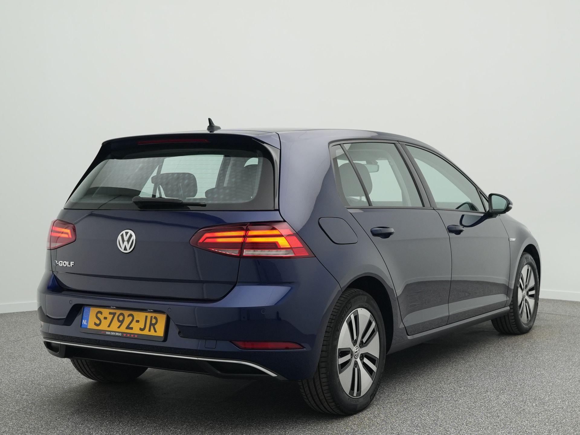Volkswagen e-Golf 136PK