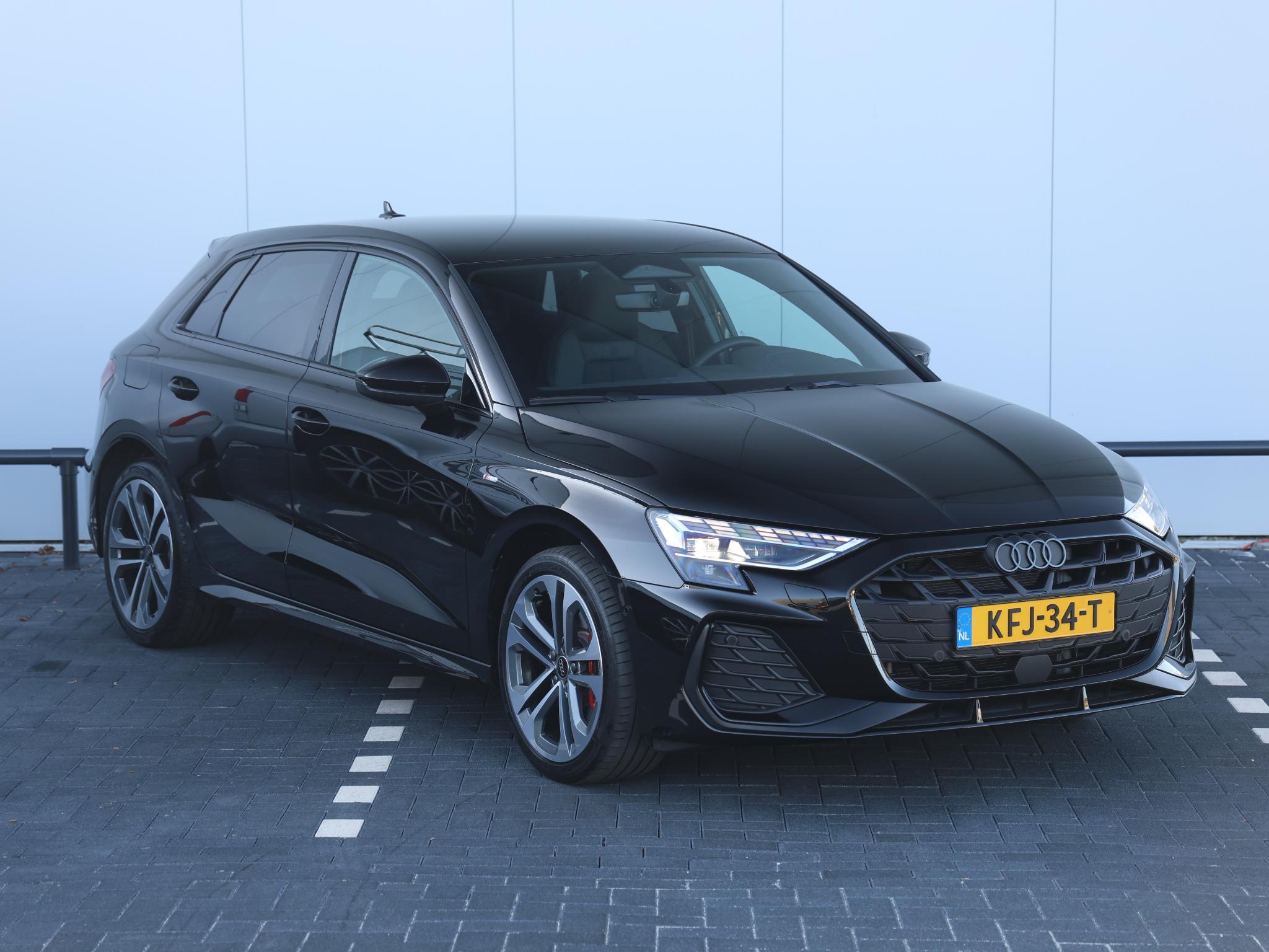 Audi A3 Sportback 45 TFSI e S edition Competition - Afbeelding 3