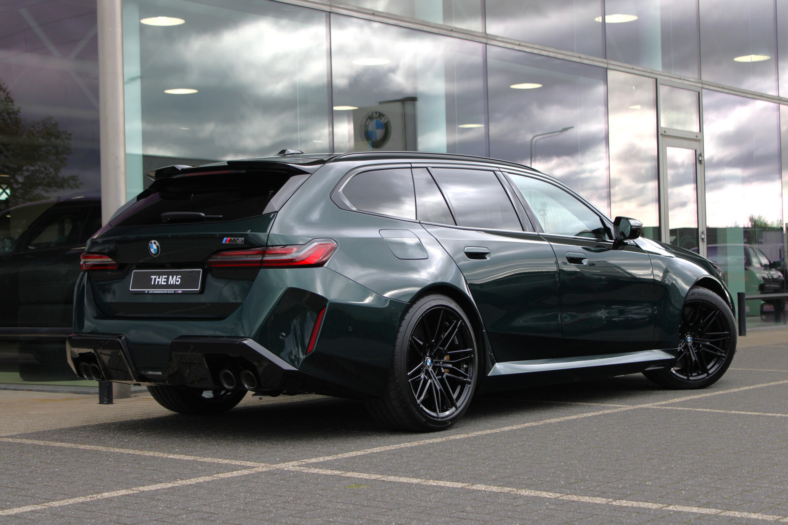 BMW M5 8