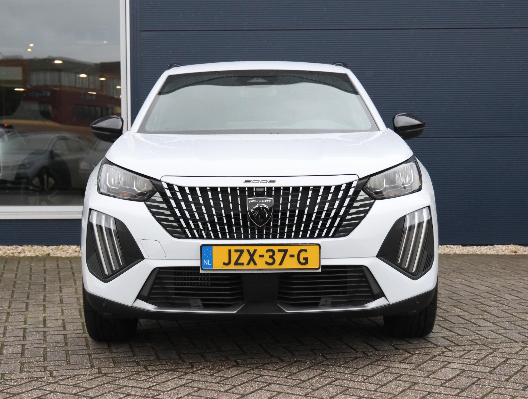 Peugeot 2008 1.2 Hybrid 145 Allure - Afbeelding 4