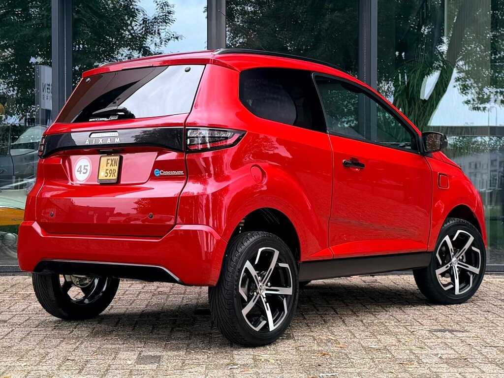 Aixam Crossover Premium Elektrisch | Snel leverbaar | ABS | - Afbeelding 3