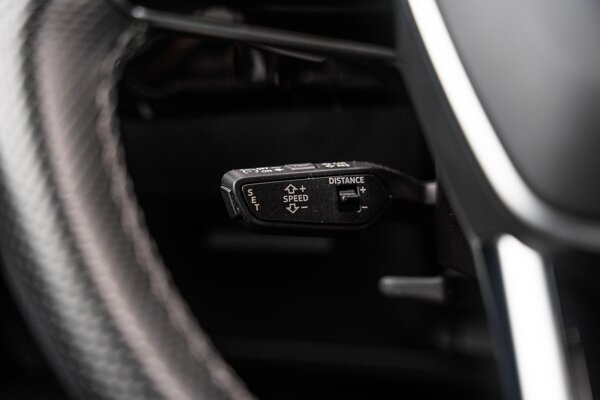 cruise control adaptief met Stop&Go cruise control adaptief met Stop&Go