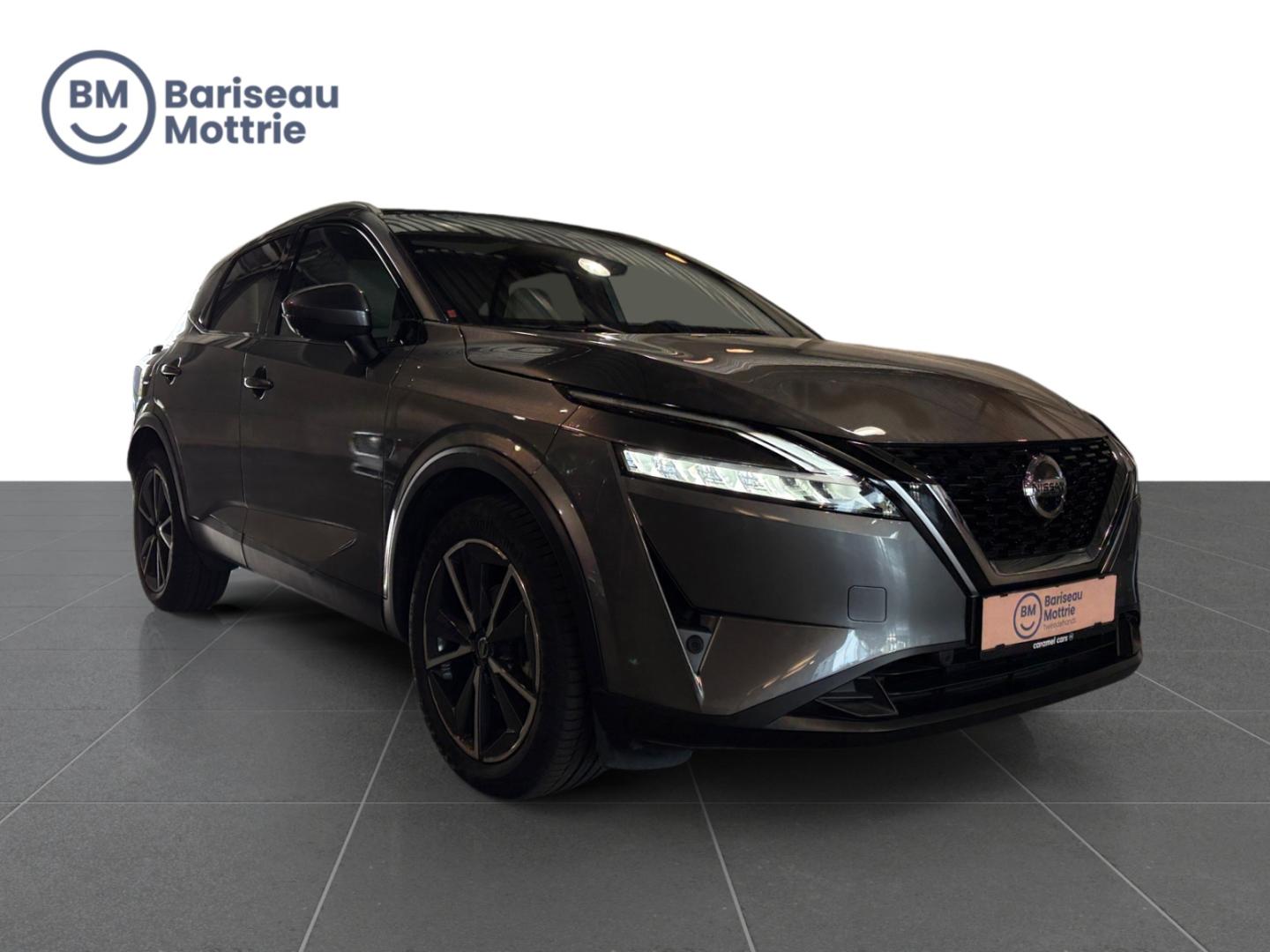 Nissan QASHQAI TEKNA*360 CAMERA*PANO DAK*CARPALY*NAVI*ADAPTIVE CRUISE CONTROL* - Image 1