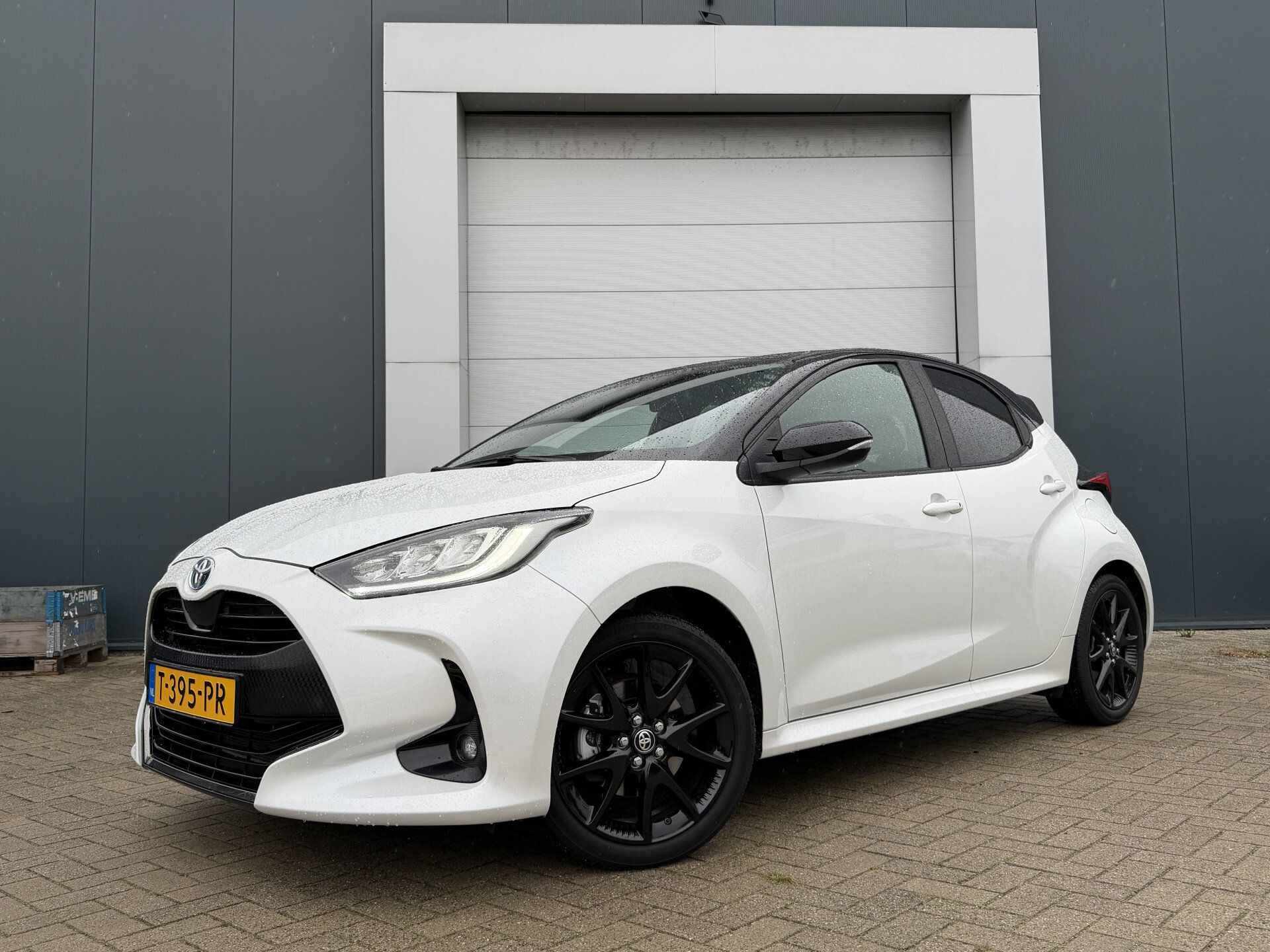Toyota Yaris 1.5 Hybrid Executive Limited Automaat 116pk