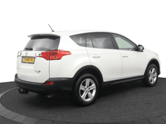 Toyota RAV4 2.0 Dynamic 4WD - Afbeelding 2