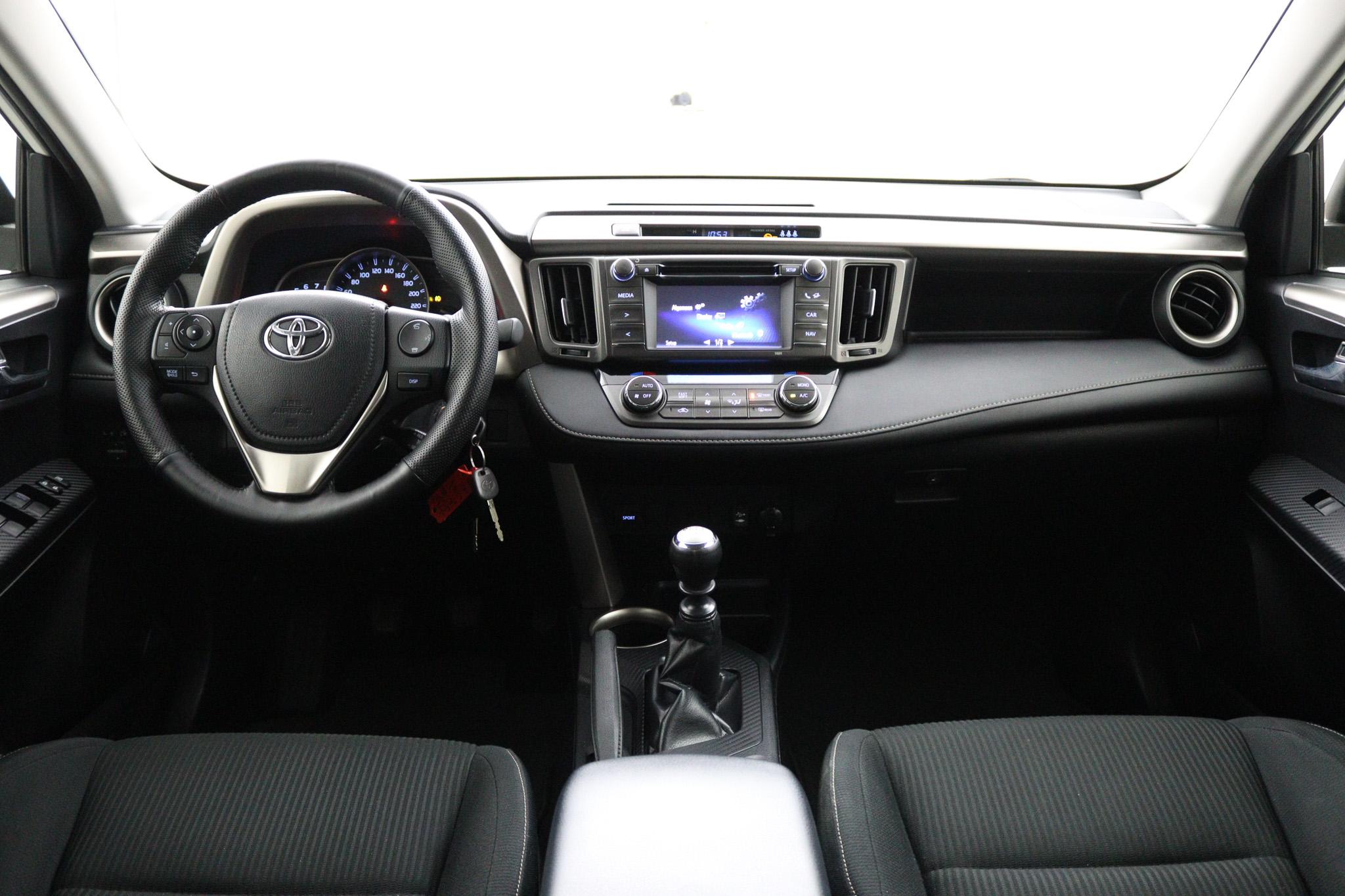 Toyota RAV4 2.0 Dynamic 4WD - Afbeelding 4
