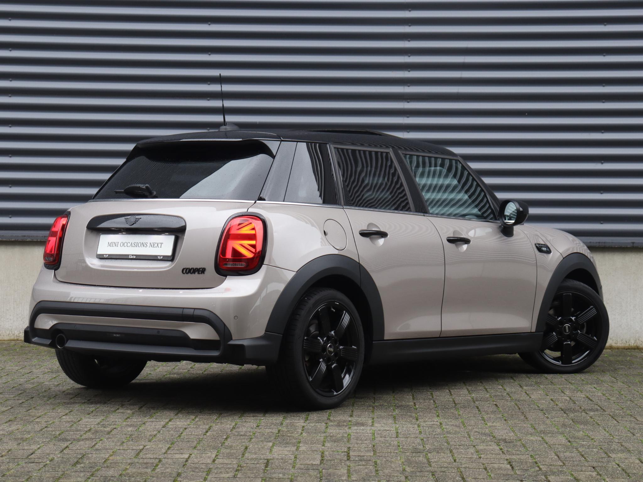 MINI 5-Deurs Cooper - Afbeelding 2