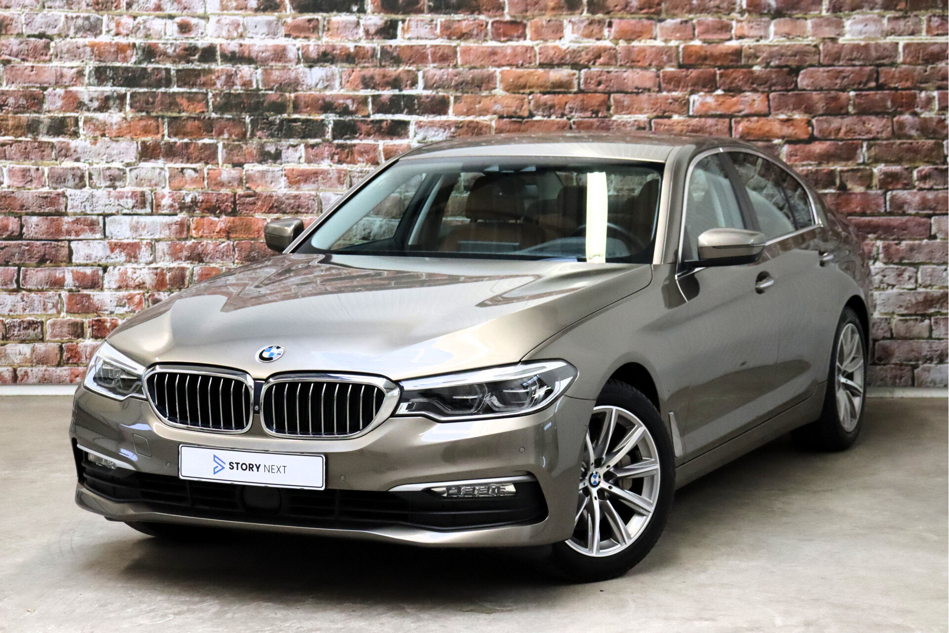 BMW 5 Serie Sedan 530i High Executive Automaat