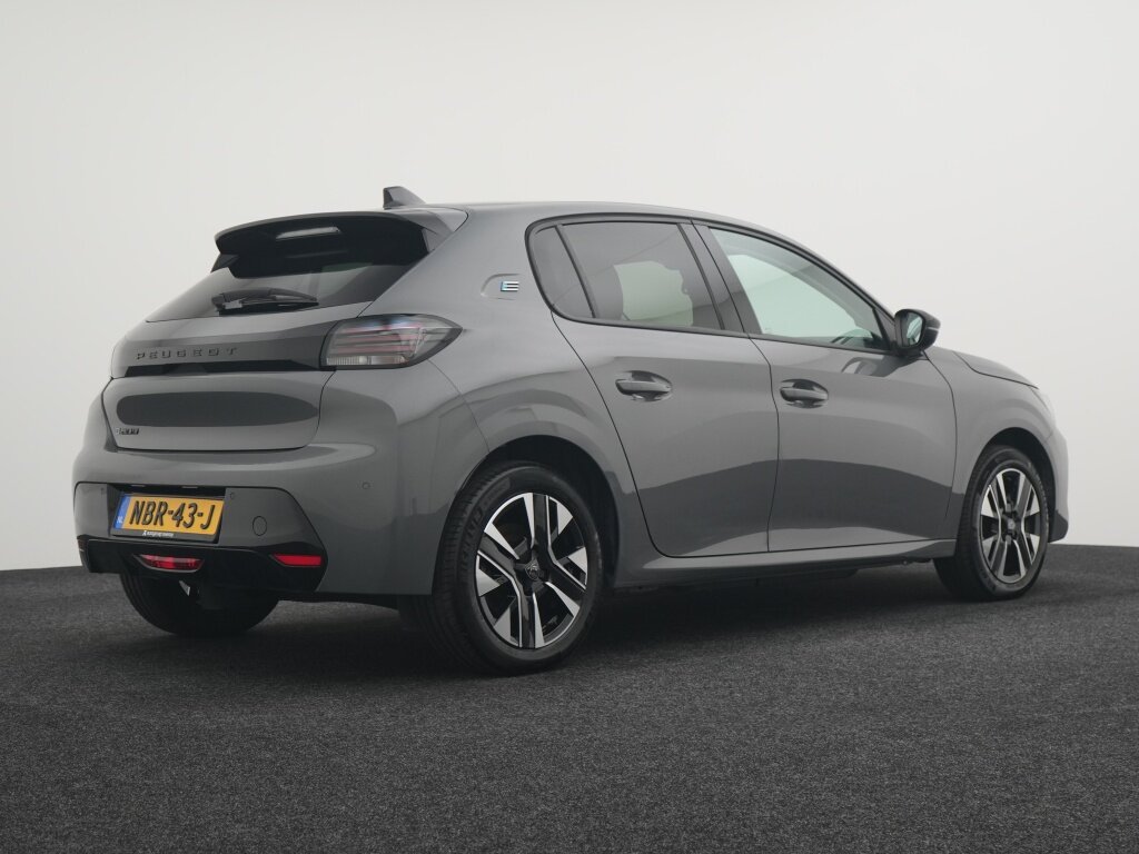 Peugeot e-208 Allure 51 kWh | Carplay | Private lease 489 pm - Afbeelding 2