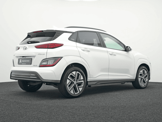 Hyundai Kona EV Fashion 39 kWh | SOH 95,4% Aviloo | Winterpack | LED