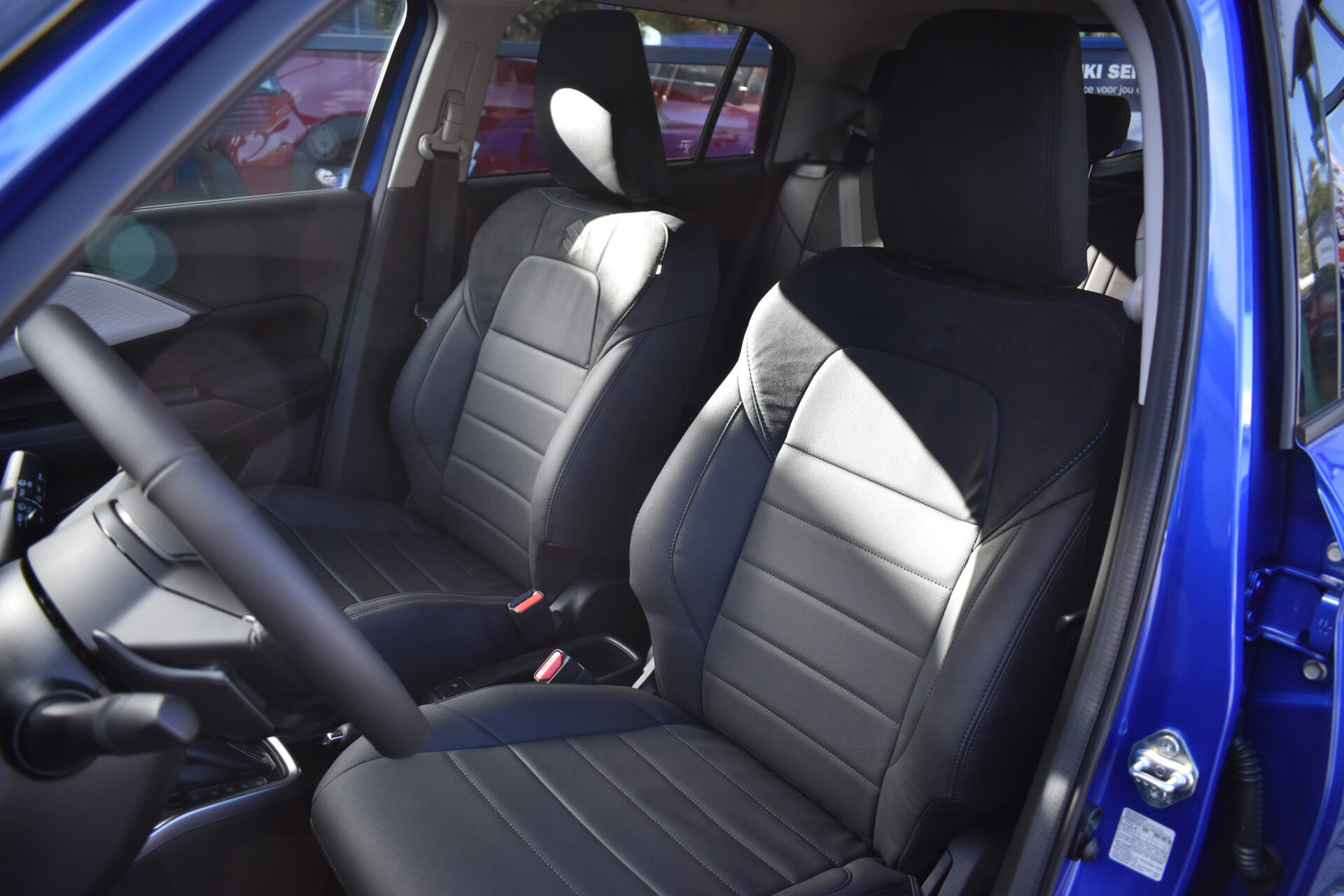 Suzuki Swift 1.2 Edition 60 Smart Hybrid Automaat 82pk - Afbeelding 2