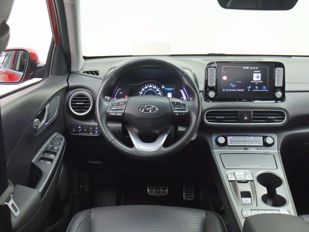Hyundai Kona EV Premium 64 kWh | Snelladen | Stoelverwarming | Warmtepomp - Afbeelding 3