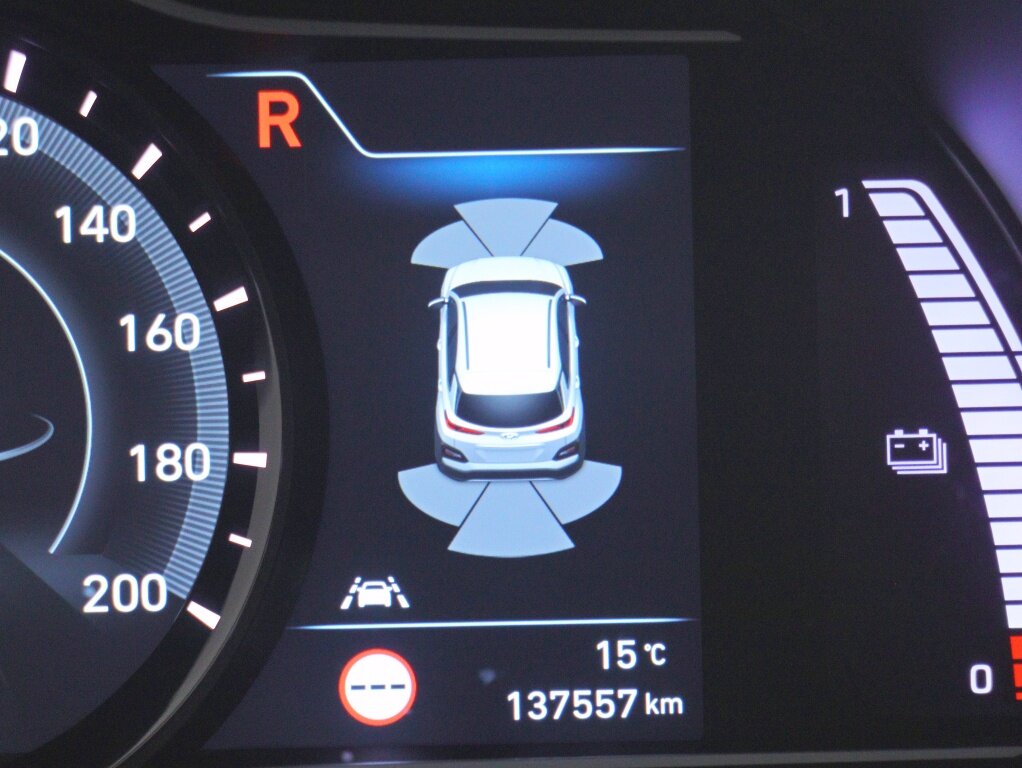 Hyundai Kona EV Premium 64 kWh | Snelladen | Stoelverwarming | Warmtepomp - Afbeelding 4