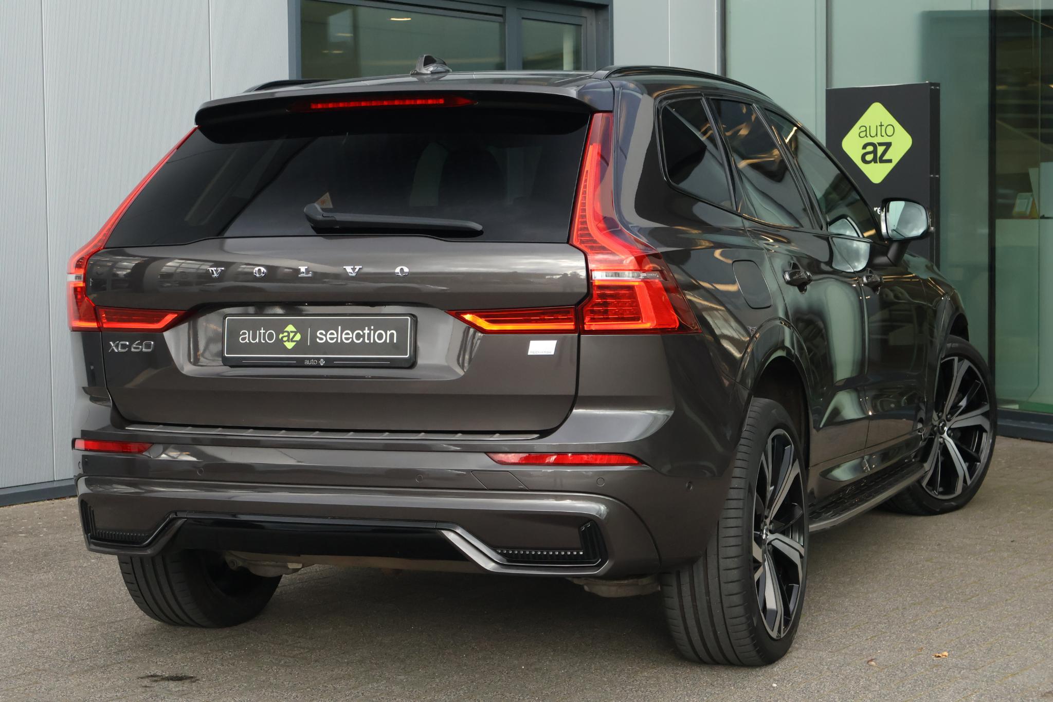 Volvo XC60 2.0 T6 Plug-in hybrid AWD Ultimate Dark - Afbeelding 2